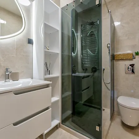 아파트 La Vida 즐라티보