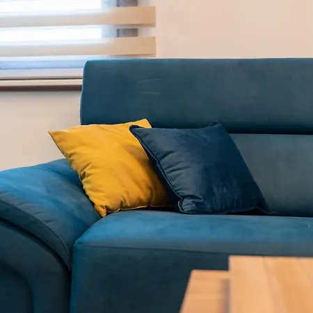 La Vida 즐라티보