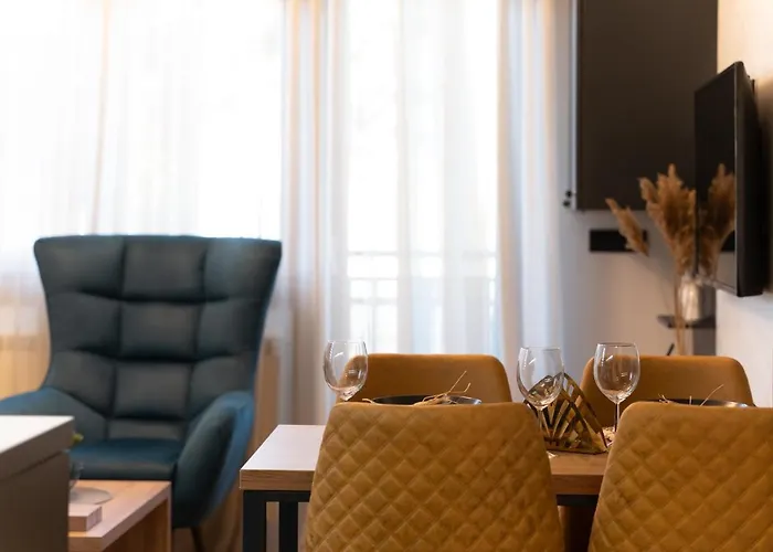 La Vida 兹拉蒂博尔